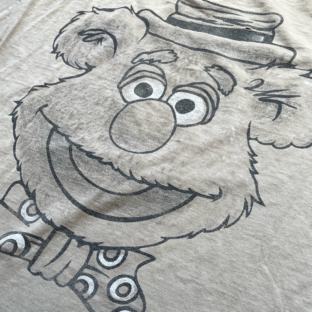 Vintage Changes “Fozzie Bear” Muppets Graphic T-Shirt (Sz. L) - Picture 2 of 9